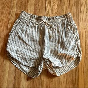 Ellison Cream and Blue Striped Linen / Cotton Blend Lounge Shorts Size Small